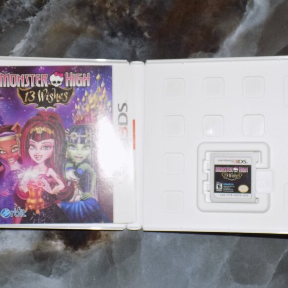 Monster High: 13 Wishes (Nintendo 3DS, 2013) - Picture 3 of 4